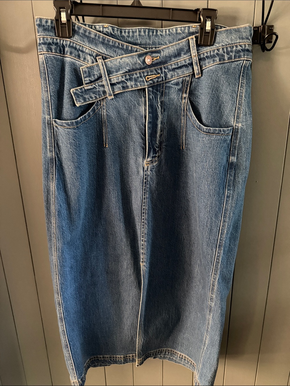 Women’s Pilcro Denim Skirt with Built-In Belt